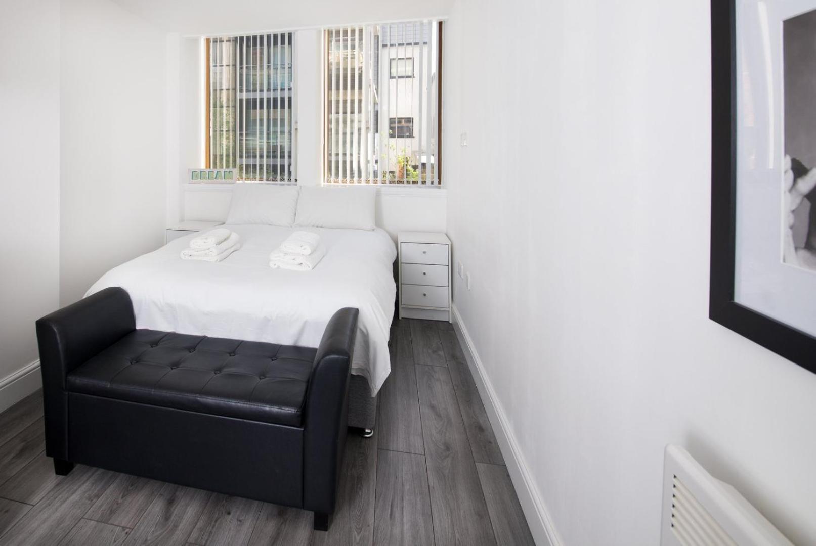 Guestready - Monochromatic Retreat Apartment Liverpool Luaran gambar